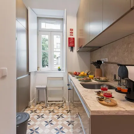 Charming In Private At Graca リスボン