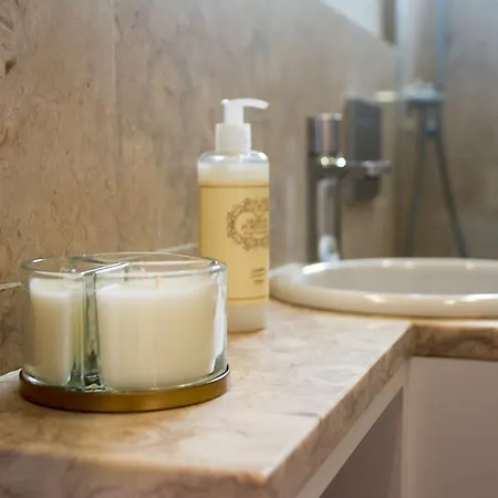 Charming In Private At Graca 公寓 *