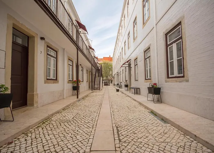 Charming In Private At Graca *