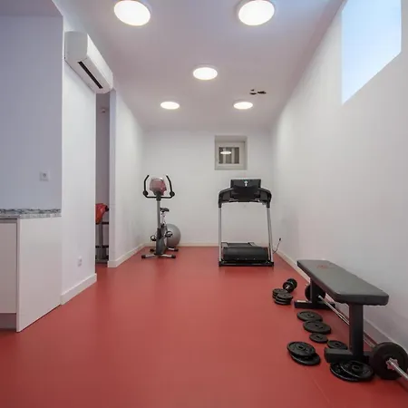 Апартаменти Charming In Private At Graca *